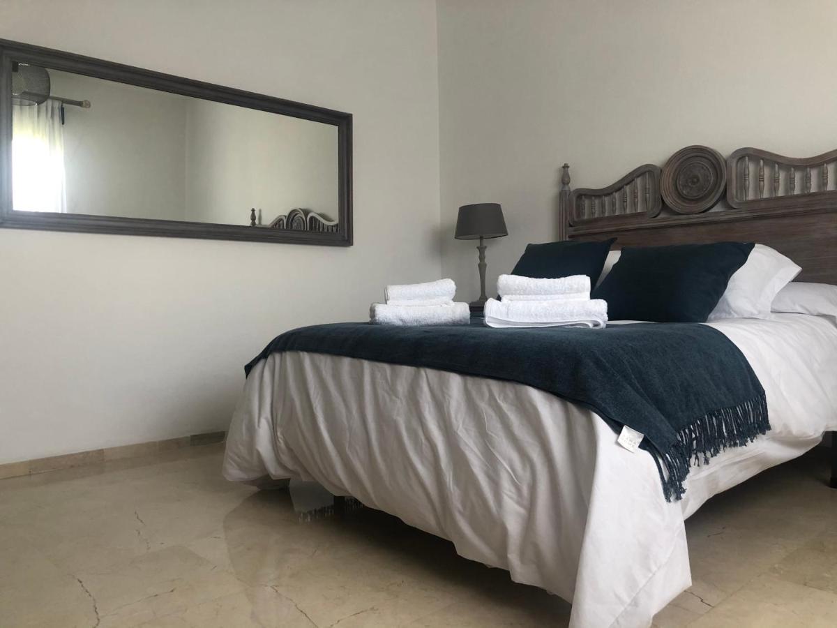 Apartamento El Vial Кордоба Екстериор снимка